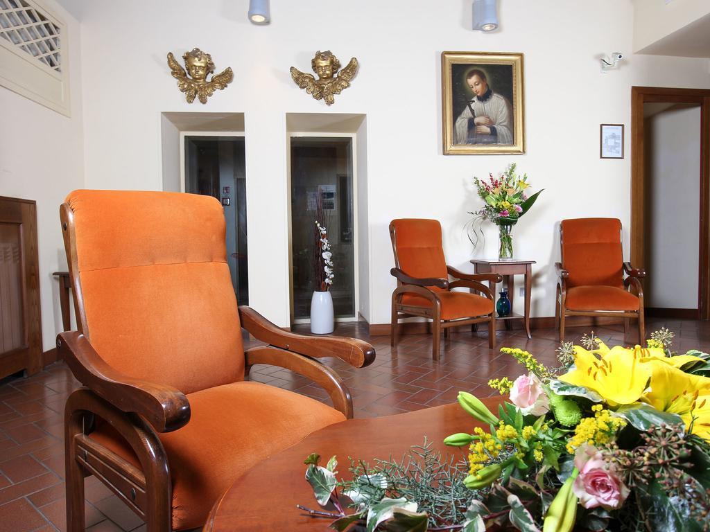 Casa Di Santa Francesca Romana A Ponte Rotto 2* Rom
